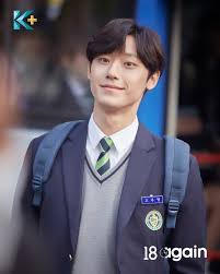 Lee Do-hyun as Go Woo-young/ young Hong Dae-young