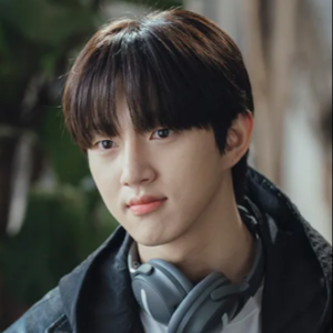 Bong Jae Hyun as Ha Eun Ho