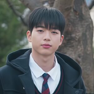 Head Over Heels Kdrama Pyo Ji Ho character in student uniform.